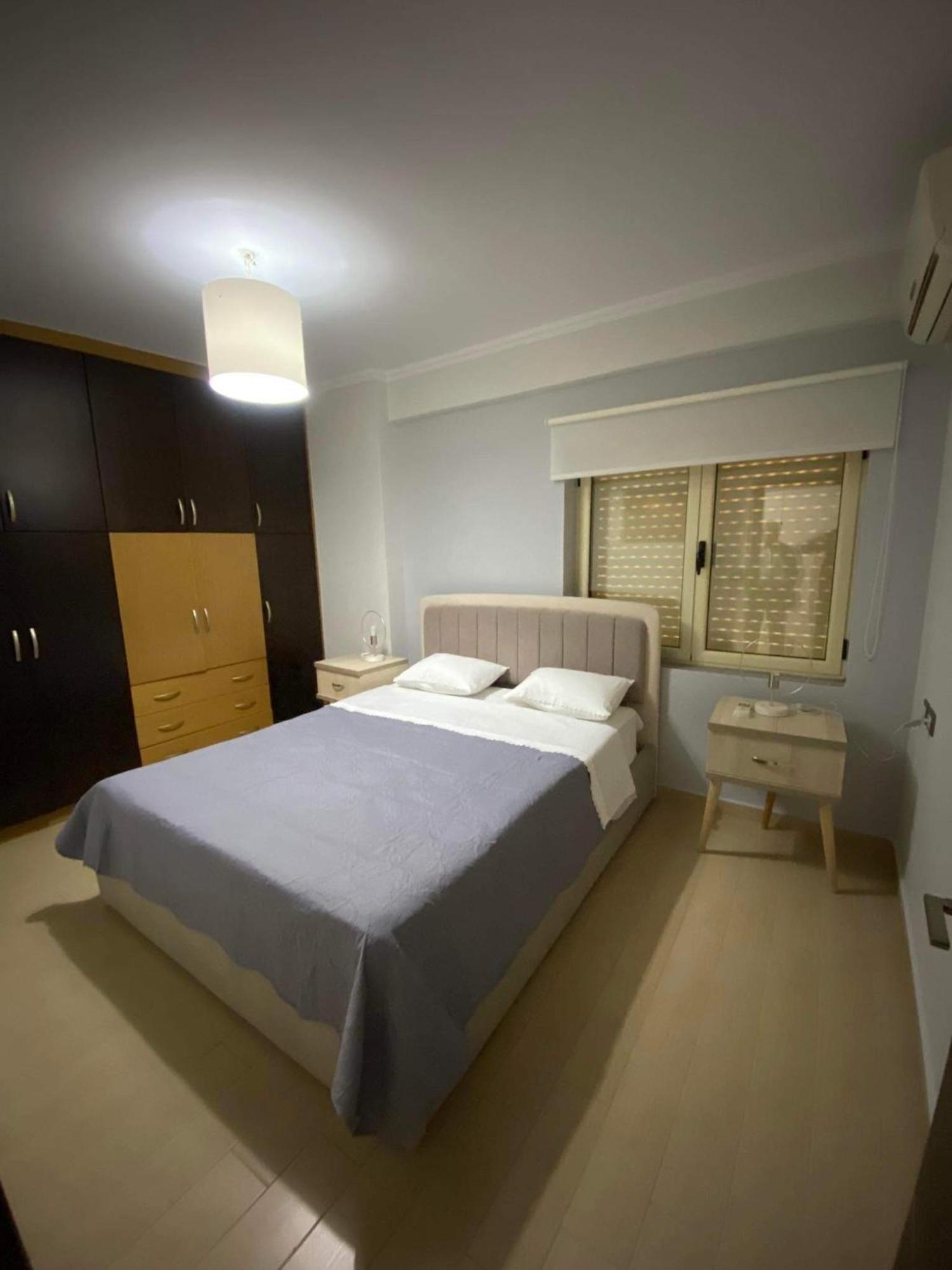 Apartment in Saranda Bagian luar foto
