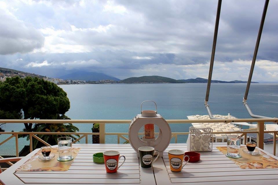 Apartment in Saranda Bagian luar foto
